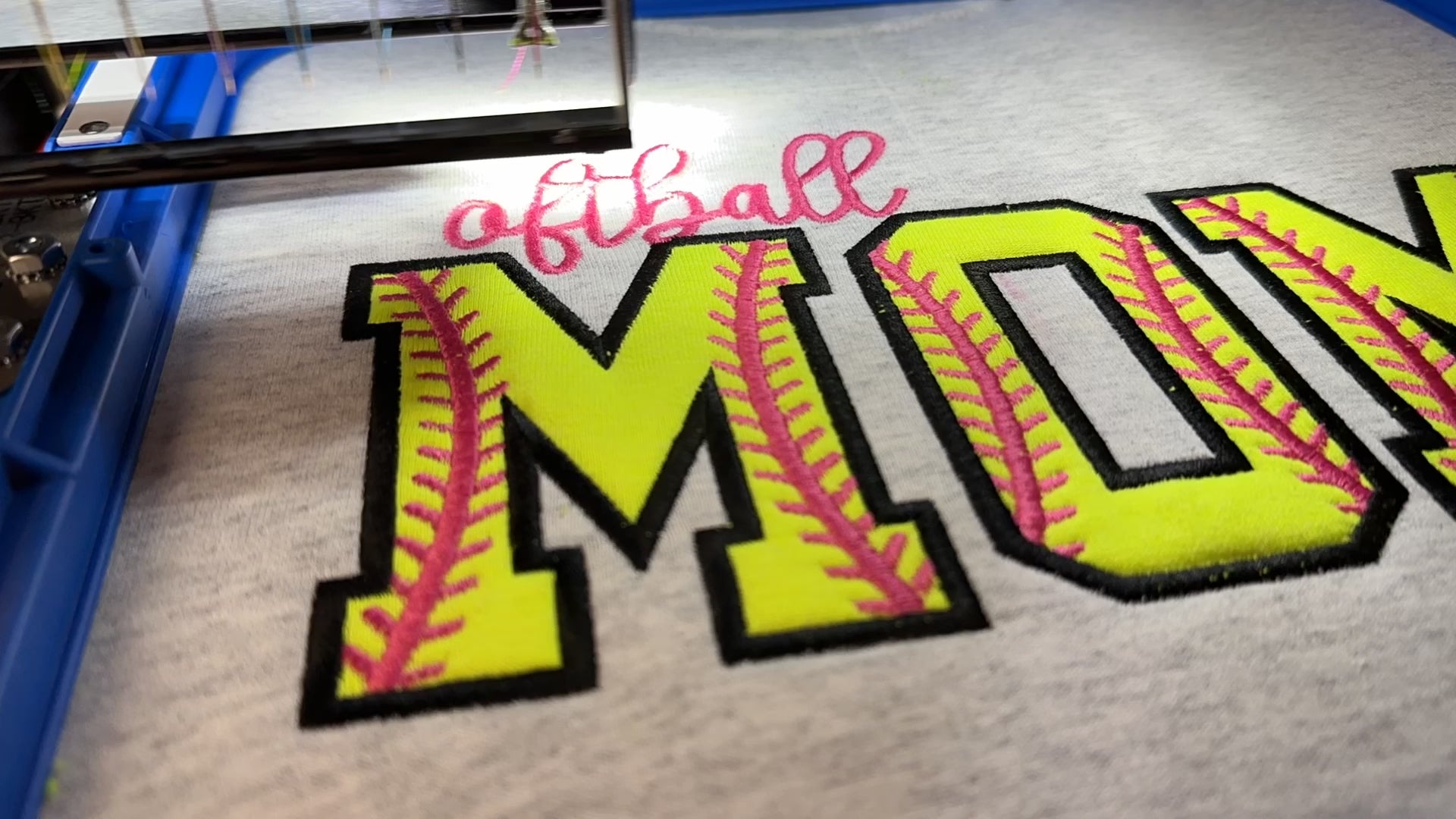 Sweatshirt - Softball Mom